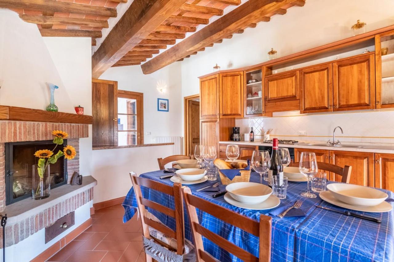 Al Giardino Degli Ulivi Guest House Santa Maria Albiano ภายนอก รูปภาพ