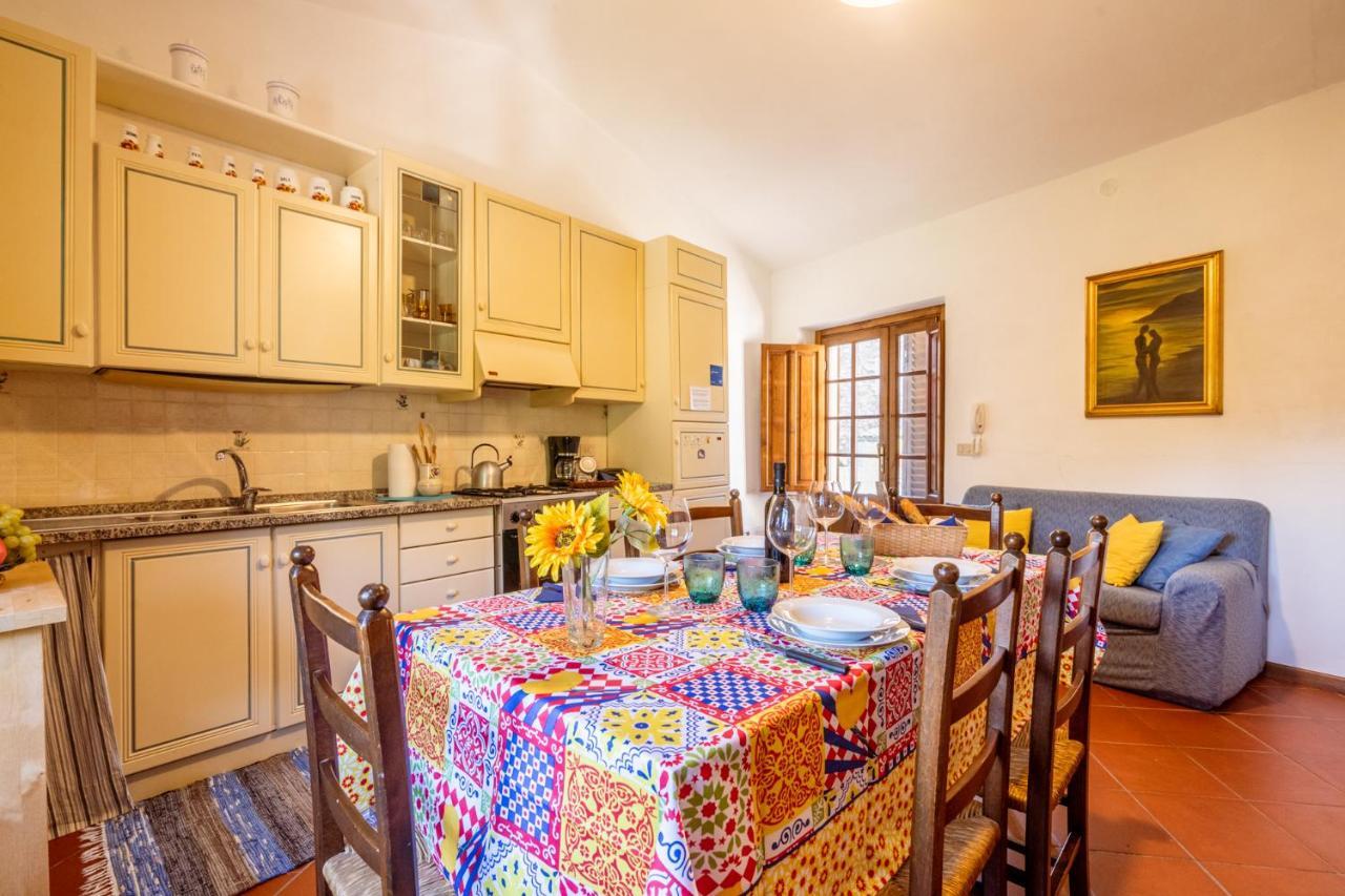 Al Giardino Degli Ulivi Guest House Santa Maria Albiano ภายนอก รูปภาพ