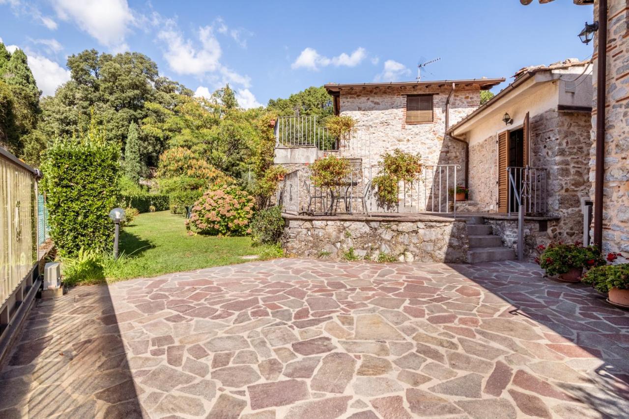 Al Giardino Degli Ulivi Guest House Santa Maria Albiano ภายนอก รูปภาพ
