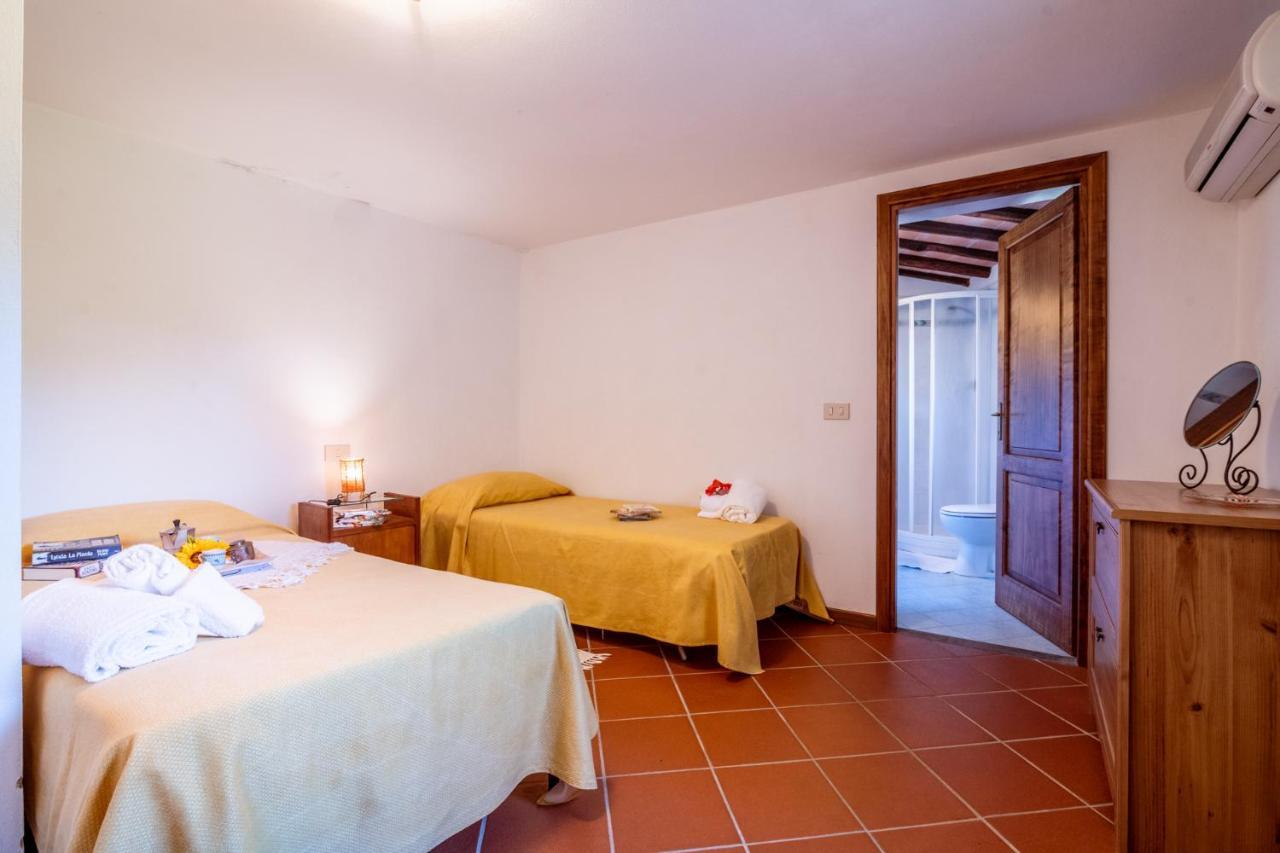 Al Giardino Degli Ulivi Guest House Santa Maria Albiano ภายนอก รูปภาพ