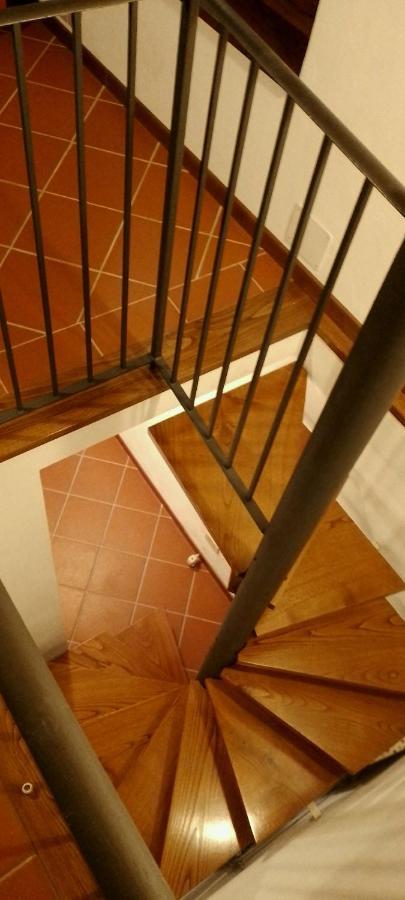 Al Giardino Degli Ulivi Guest House Santa Maria Albiano ภายนอก รูปภาพ